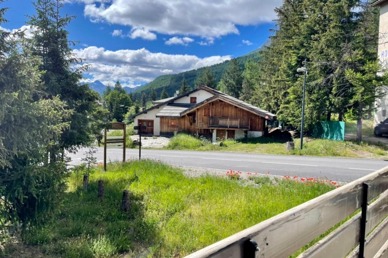 75M With Balcony Near The Slopes! Leilighet La Salle-les-Alpes Eksteriør bilde